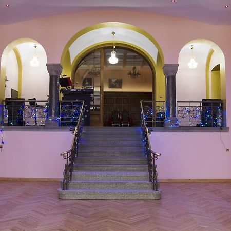 Villa Bergera Dzierżoniów Dış mekan fotoğraf