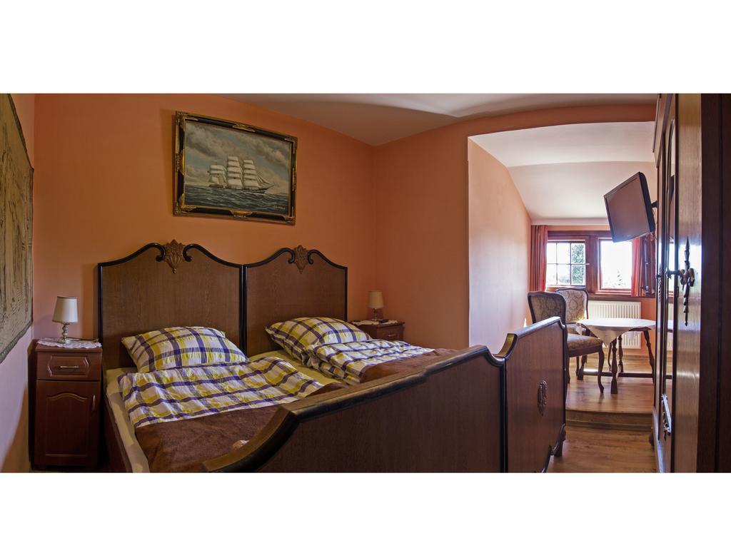 Villa Bergera Dzierżoniów Oda fotoğraf