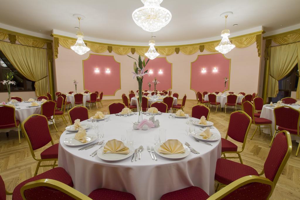 Villa Bergera Dzierżoniów Dış mekan fotoğraf